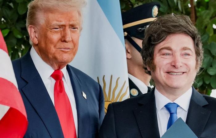 Governantes suicidas