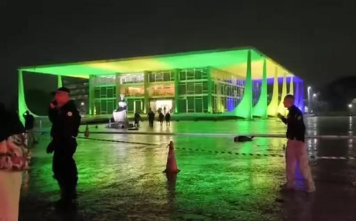 Vaza plano de usar o STF para atingir Lula