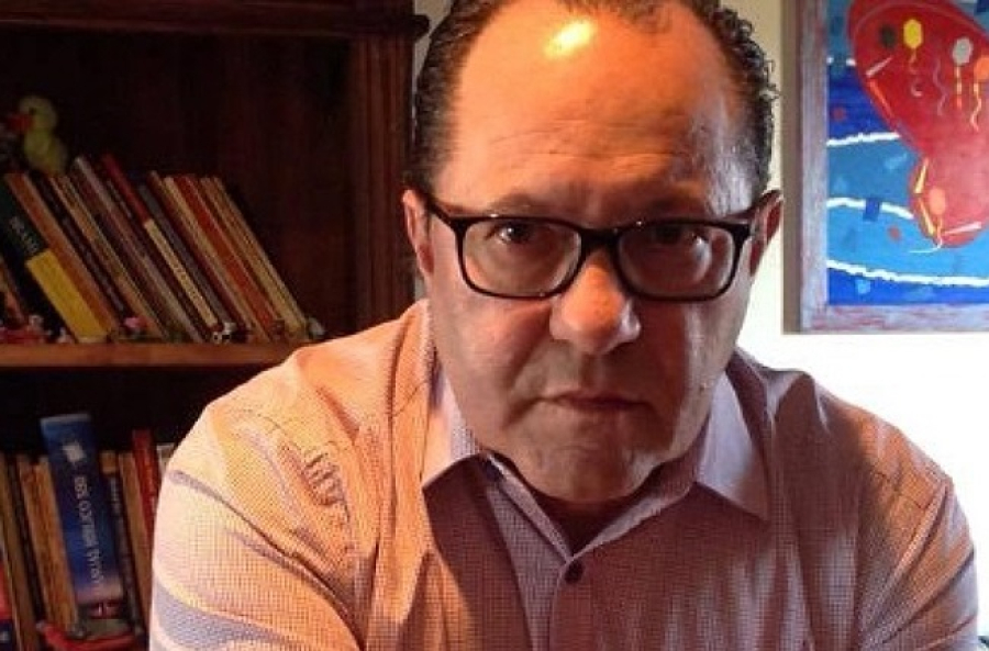 Jornalões embarcam na canoa da extrema direita, sem coletes salva-vidas