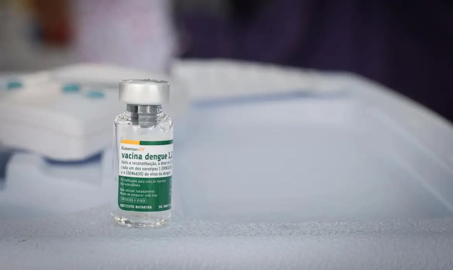 Butantan antecipa entrega de 1,3 mi de vacinas contra dengue ao SUS