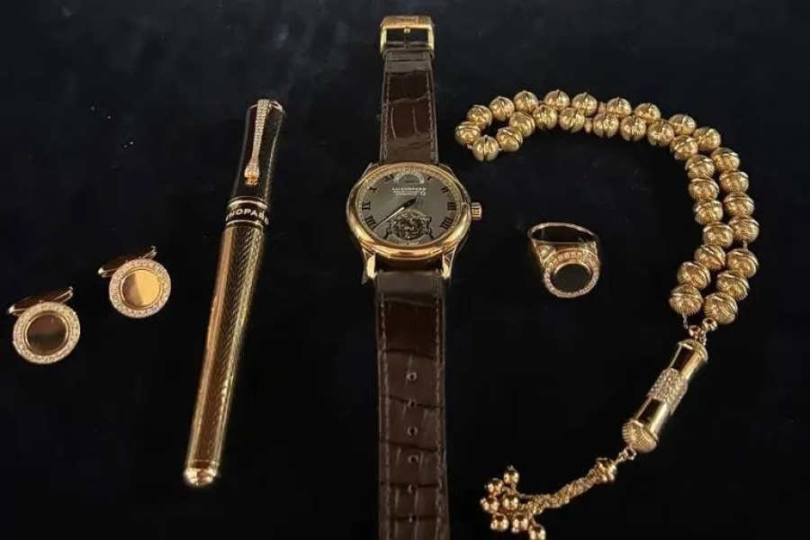 JÓIAS DE BOLSONARO: Receita Federal pede à Polícia Federal a custódia dos bens sauditas