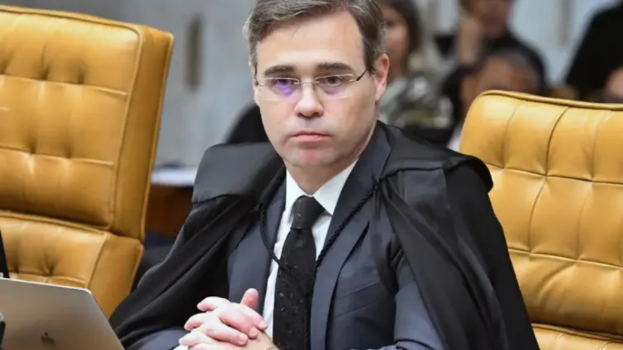 Polícia do STF quer proteção especial para Mendonça e família