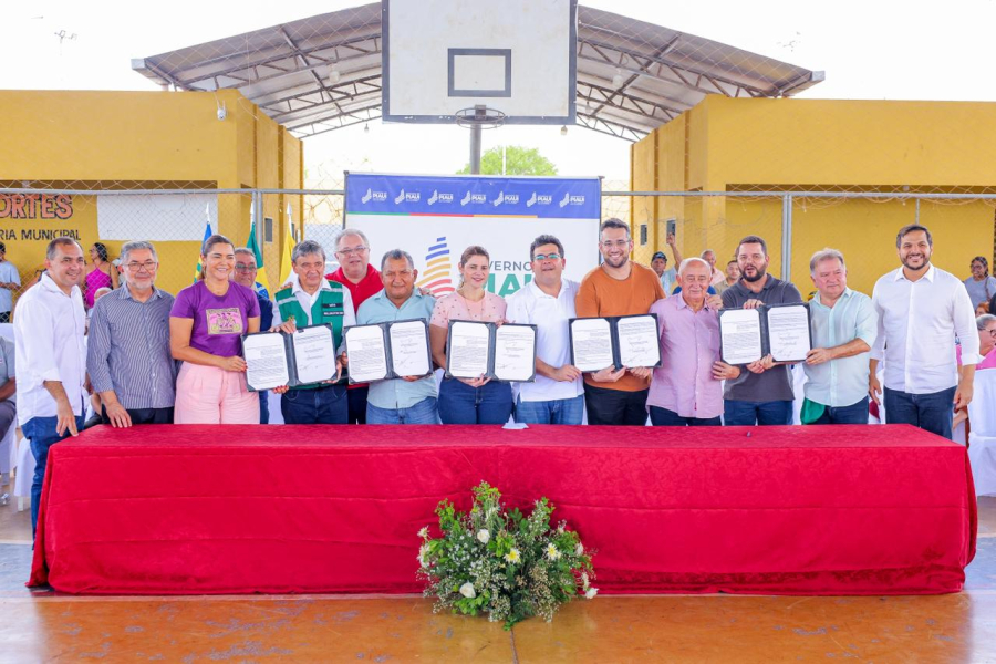 Rafael Fonteles e Wellington Dias cumprem extensa agenda institucional em Luzilândia-PI