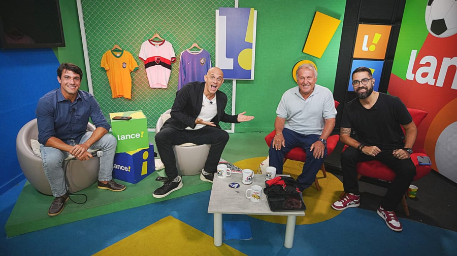 Zico comenta troca de técnicos e analisa momento do Flamengo