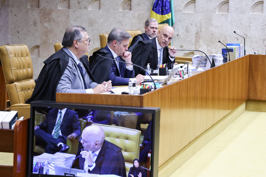 Juízes vão acumular dívidas em contracheques após decisão do STF que proibiu 