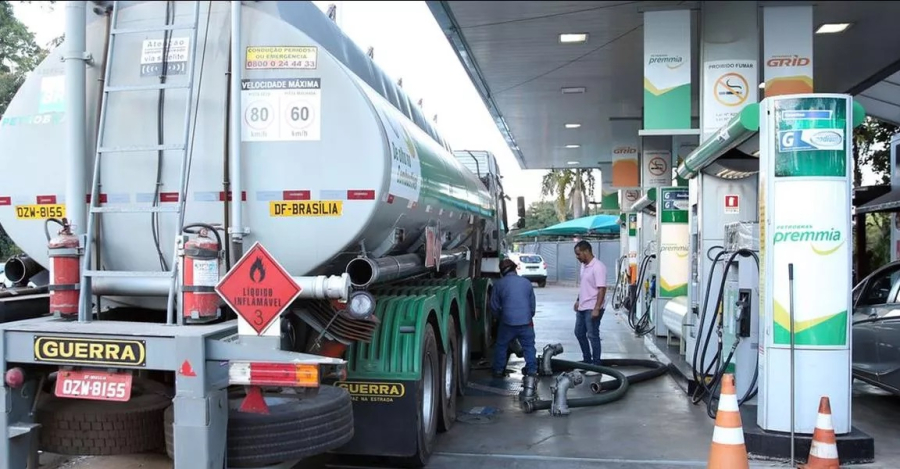 Governo e estados chegam a acordo para derrubar preço do diesel