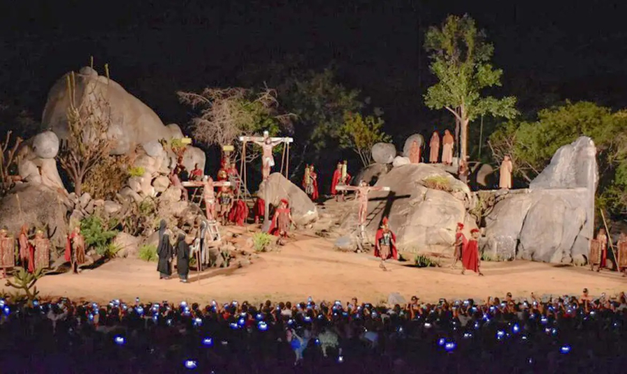 Paixão de Cristo de Nova Jerusalém segue com apresentações até domingo