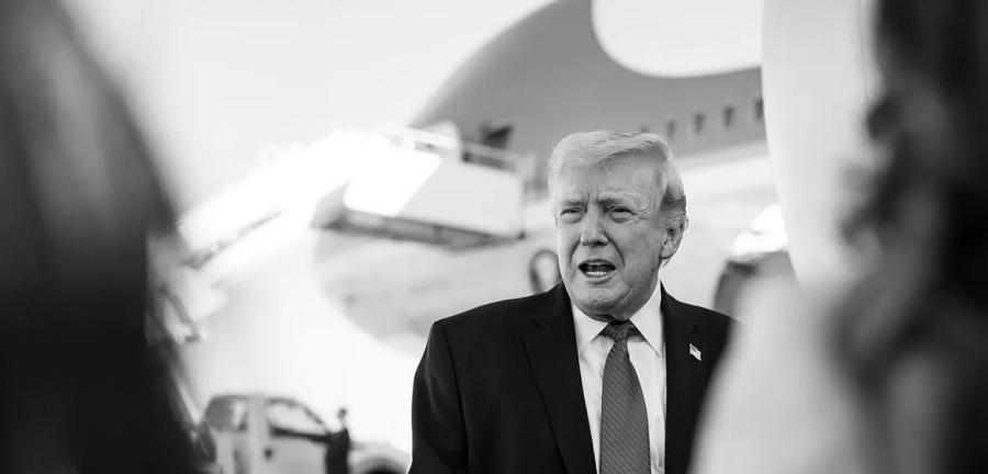 Cresce a pressão para que Trump seja removido do cargo com o uso da 25ª Emenda