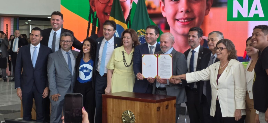 Como referência para o Brasil, Piauí antecipa metas do Plano Nacional de Educação