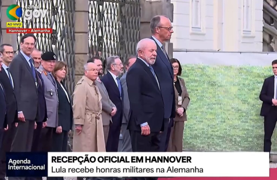 Lula chega à Alemanha para agenda política e participação em feira industrial