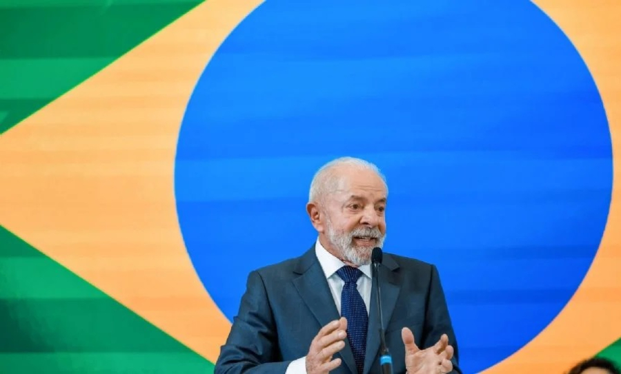 Escala 6×1: CCJ aprova propostas para reduzir jornada de trabalho