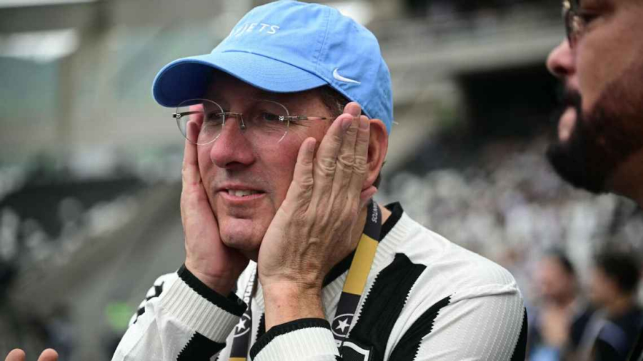 John Textor é afastado da SAF do Botafogo por decisão do Tribunal Arbitral