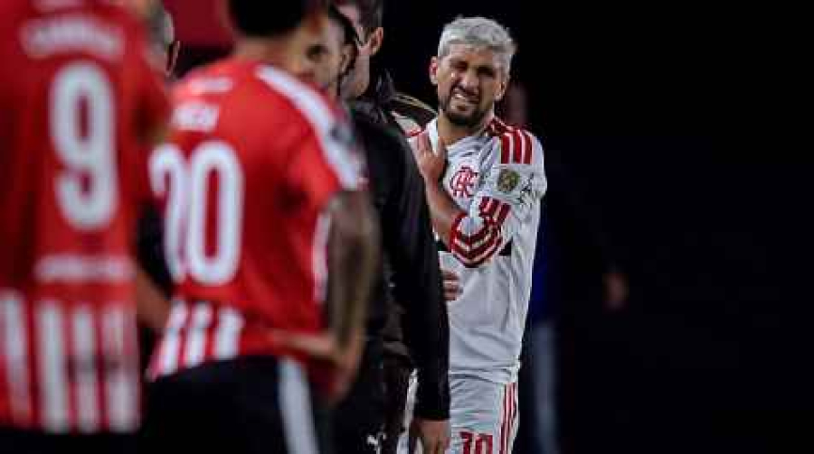 Flamengo: Arrascaeta passará por cirurgia na clavícula após fratura