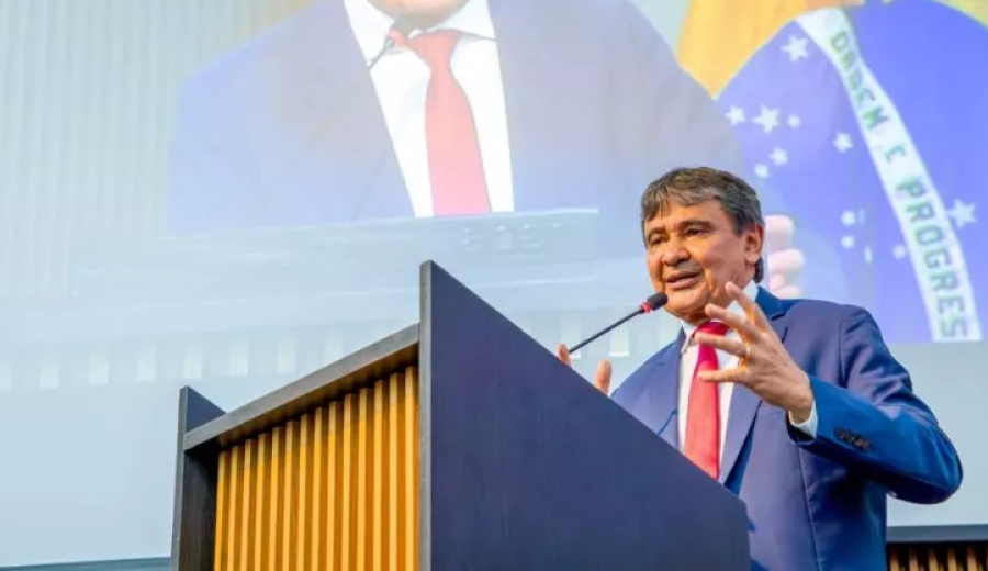 Wellington Dias afirma que Flávio Bolsonaro bateu no teto das pesquisas