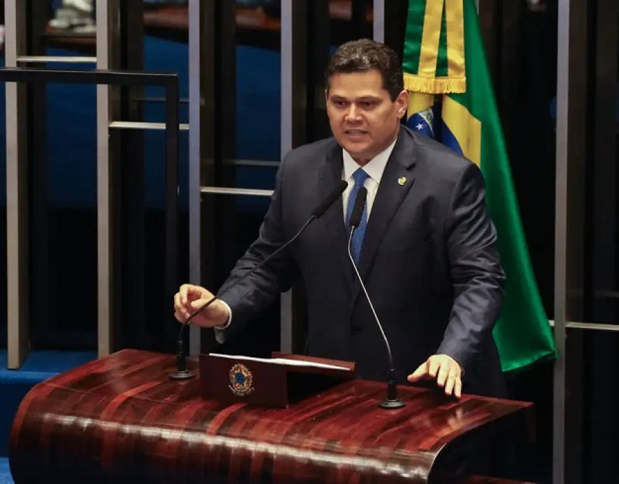 Alcolumbre está carimbado como protetor de bandidos, por Paulo Henrique Arantes