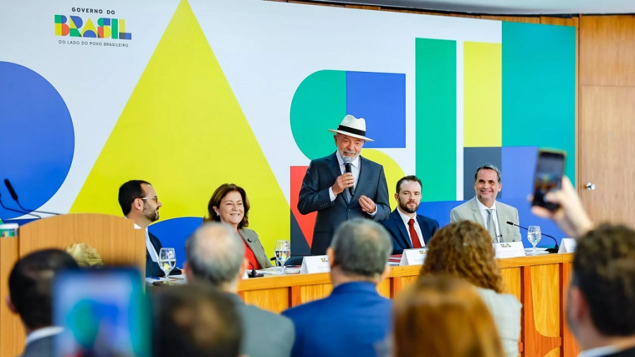 Novo Desenrola amplia renegociação de dívidas com descontos de até 90% e uso do FGTS
