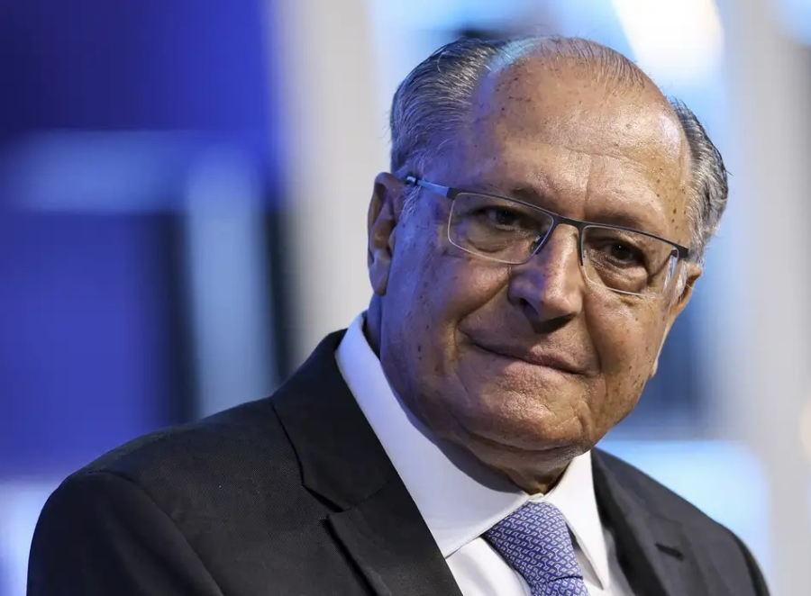 Evitar sanções é um dos pontos prioritários da reunião entre Lula e Trump, diz vice-presidente