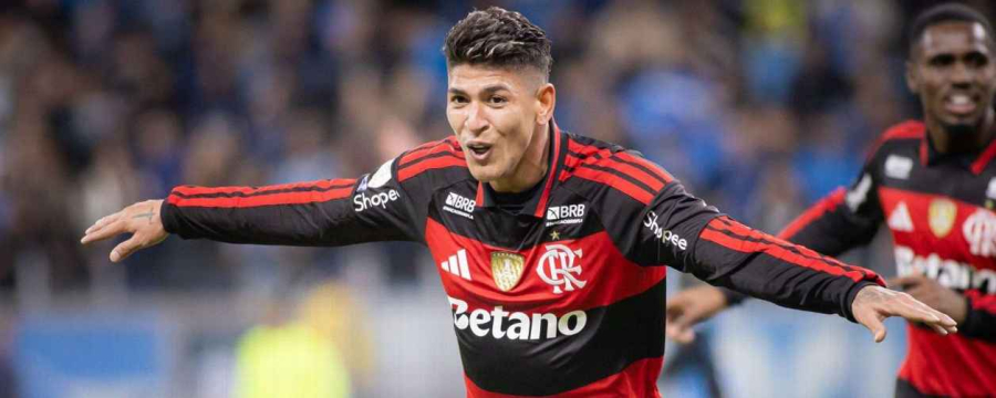 Flamengo vence o Grêmio e aproveita tropeço do Palmeiras