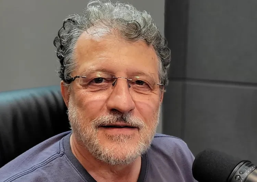 FLÁVIO VIROU ZUMBI