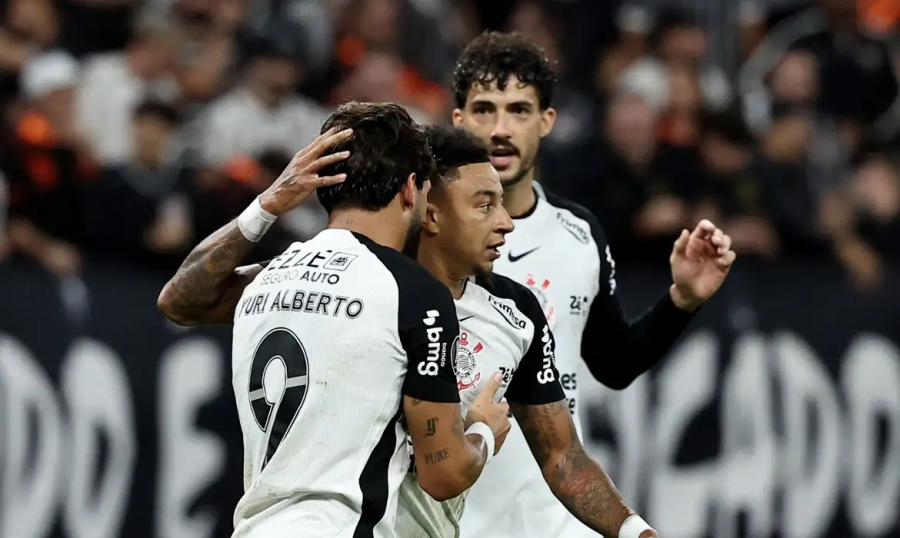 Corinthians empata e Atlético Mineiro vence na Sul-Americana
