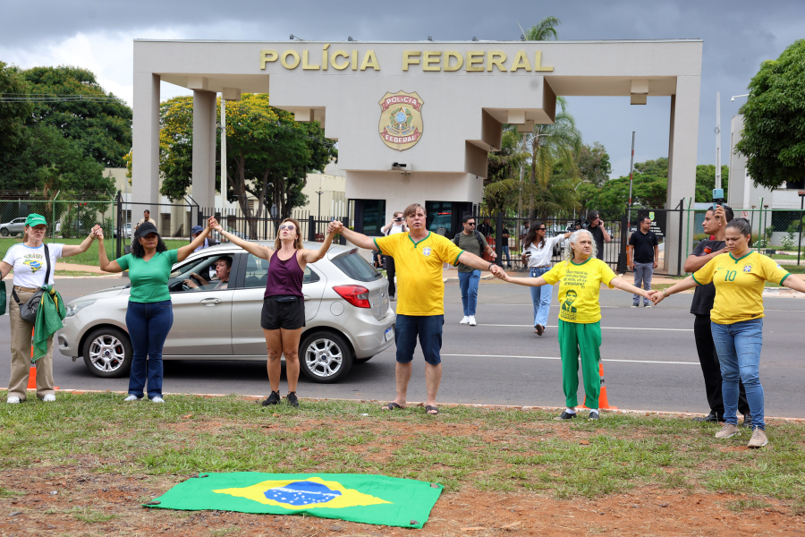 LIGAÇÃO DO BOLSONARISMO COM FRAUDES É MUITO FORTE