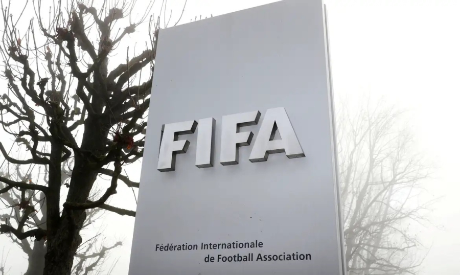 Começa a Copa do Mundo no país que odeia futebol e o resto do mundo