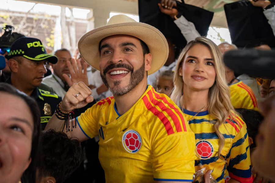 Ultradireitista Abelardo de la Espriella é o novo presidente da Colômbia