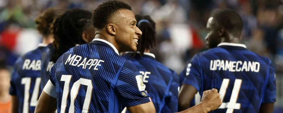 França atropela Iraque com mais um show de Mbappé