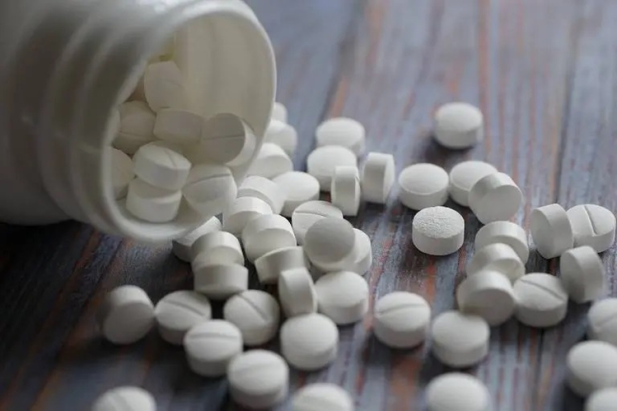 Anvisa aprova 1º remédio não hormonal contra calorões e suor noturno da menopausa