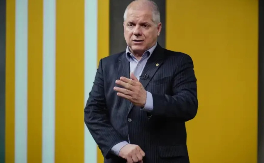 PF indicia ex-presidente do INSS e mais 47 por fraude bilionária