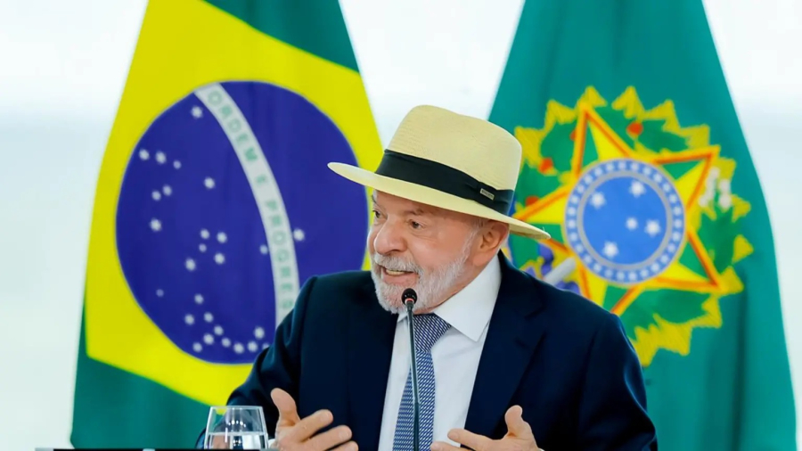 Conheça o plano Brasil Soberano de Lula para enfrentar o tarifaço de Trump
