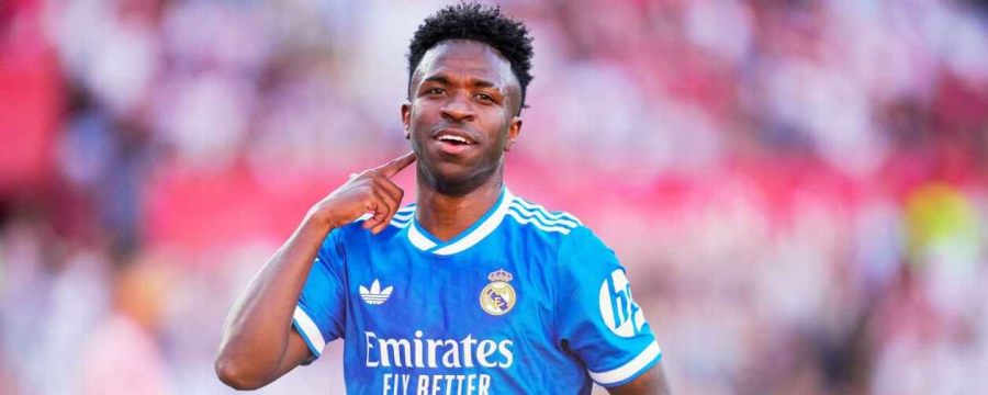 Arsenal discute contratar Vini Jr do Real Madrid