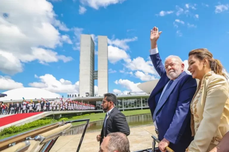 TENDÊNCIA ELEITORAL FAVORECE LULA