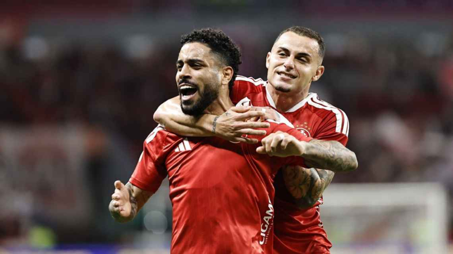 Inter faz 2 a 0 'relâmpago' e vence o Corinthians no Beira-Rio