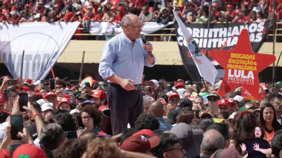 Reeleição de Lula fortalece a democracia e o desenvolvimento do País, afirma Alckmin
