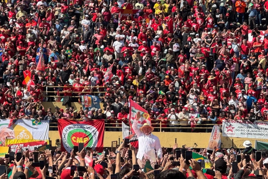 ANÁLISE: LULA SAI NA FRENTE NO PRIMEIRO DIA DA CAMPANHA PARA PRESIDENTE