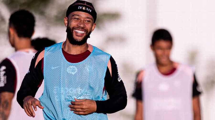 Corinthians vai pagar R$ 135,5 milhões a Memphis Depay