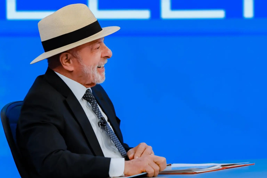 “Eles desmontaram o País e eu tenho consciência do que nós fizemos”, diz Lula, no Jornal Nacional