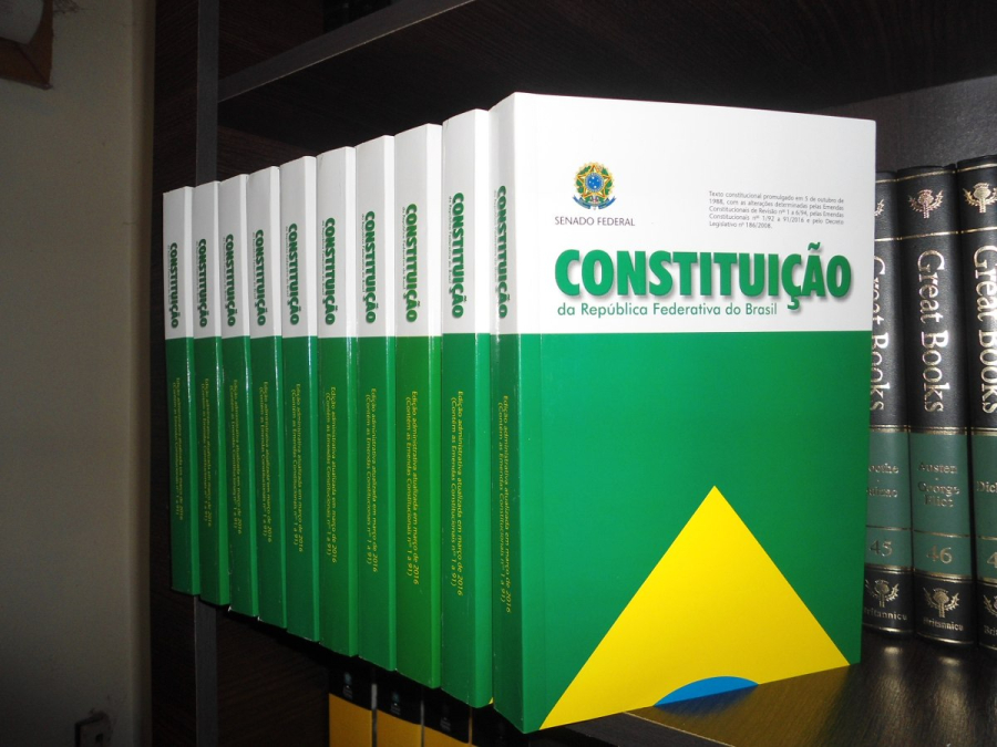 Debates urgentes do Direito Contemporâneo para pesquisa acadêmica
