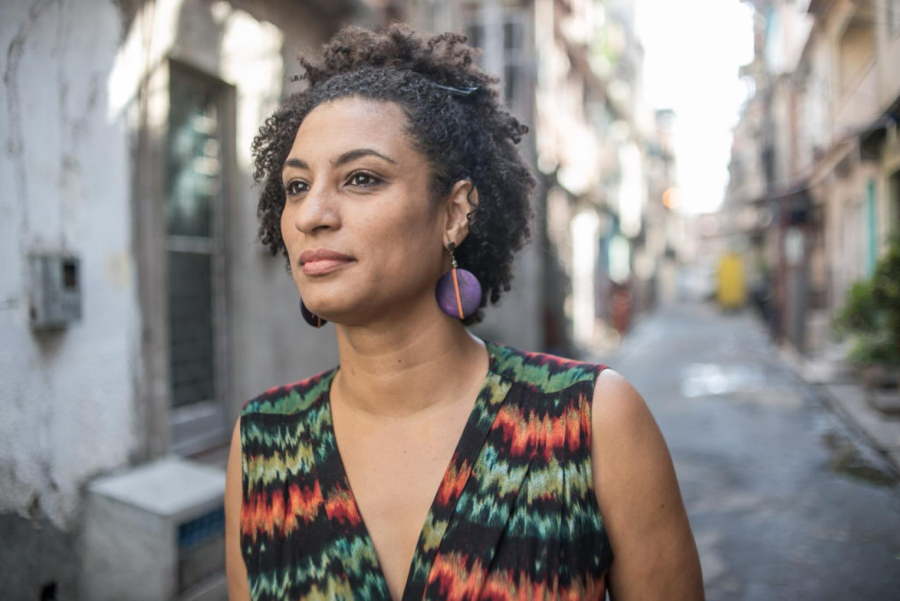 Partidos vão à PGR por ligação de Flávio Bolsonaro e miliciano envolvido na morte de Marielle