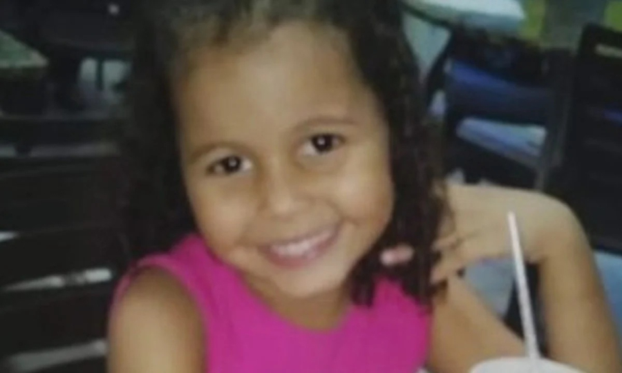 CRIANÇA ANA CLARA FOI ASSASSINADA NO GOVERNO BOLSONARO; NO DEBATE, FLÁVIO JOGA CULPA NO LULA